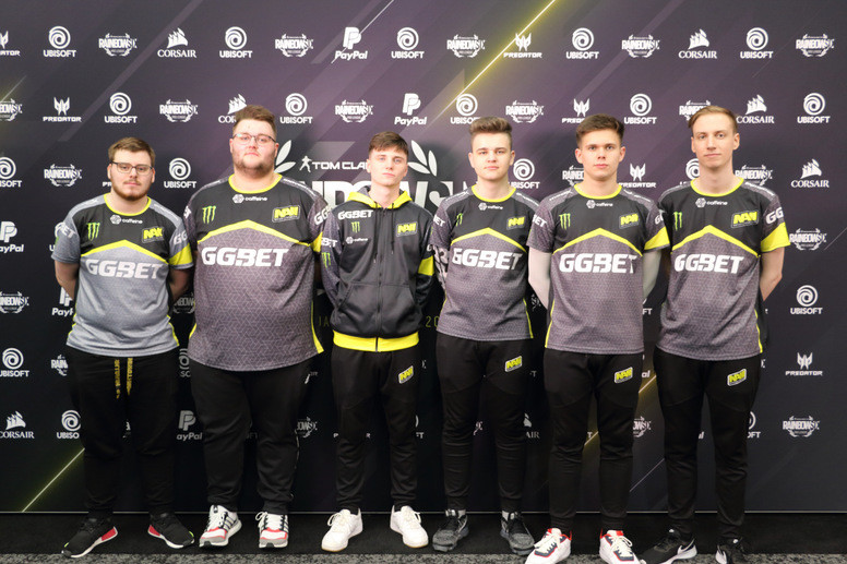  彩虹六号围攻国际赛开幕，战术执行考验团队默契度  